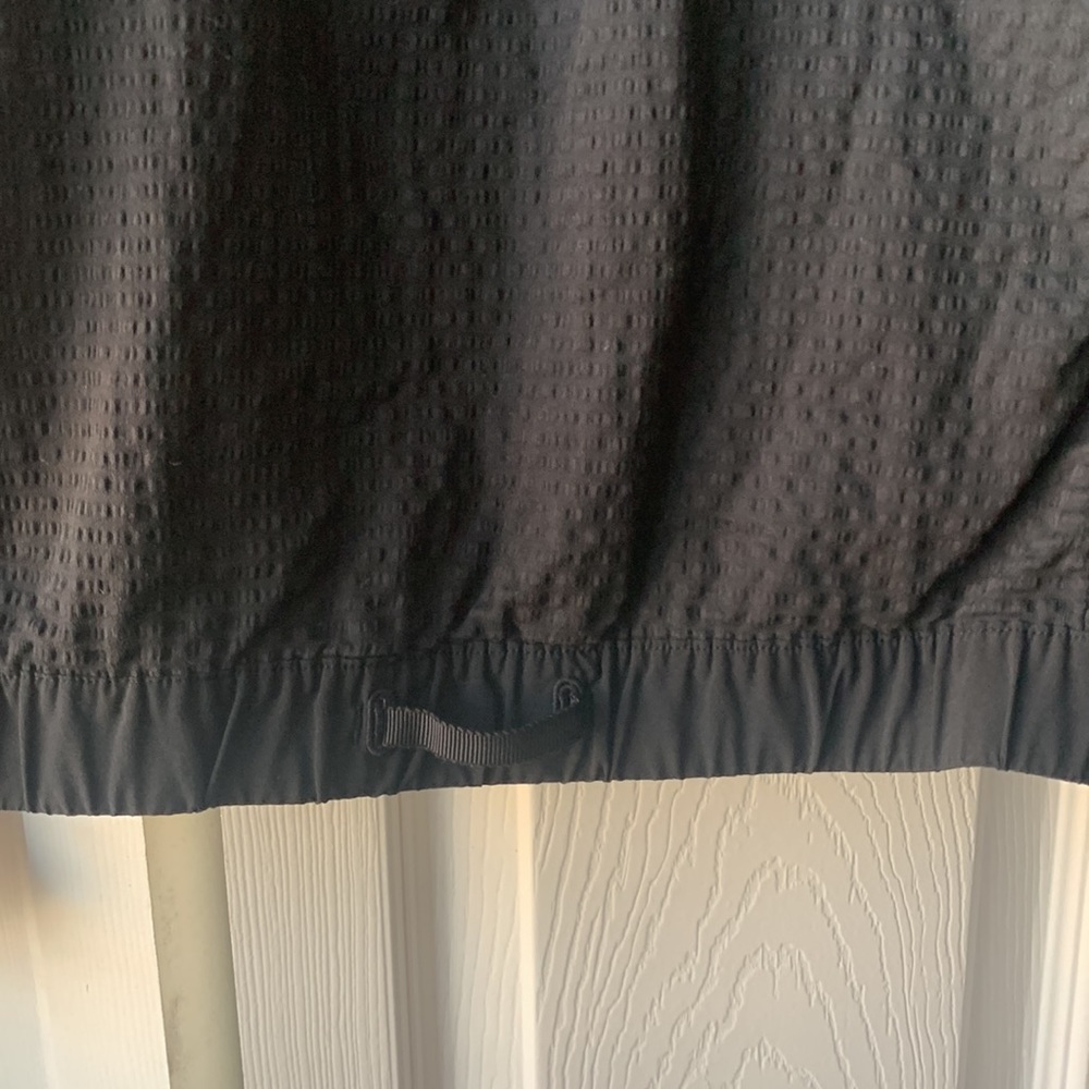 - Lululemon Light Weight Jacket - image 5